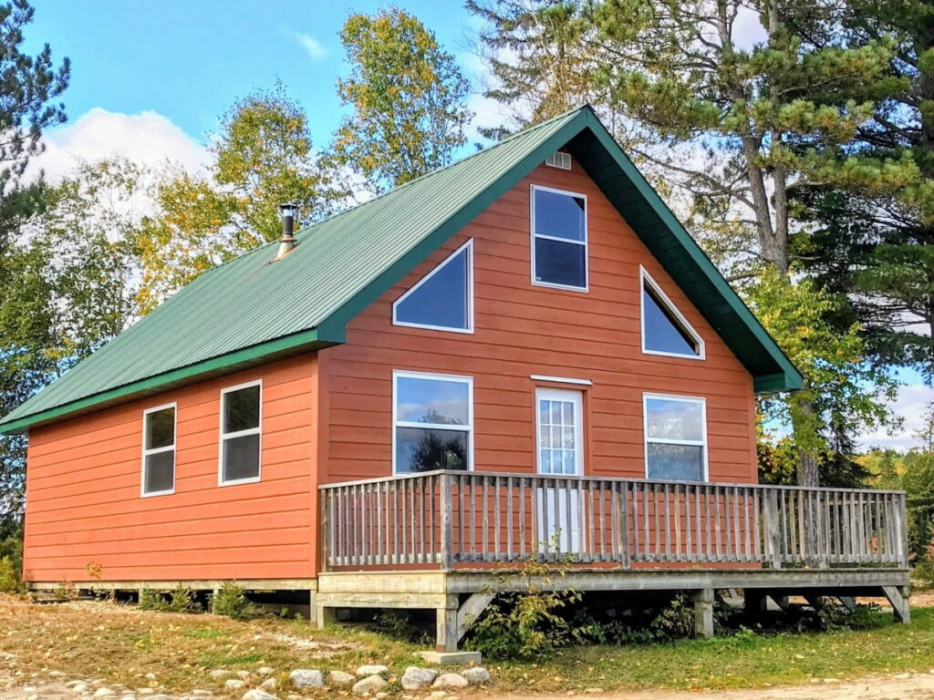 ogascanan-cabin1